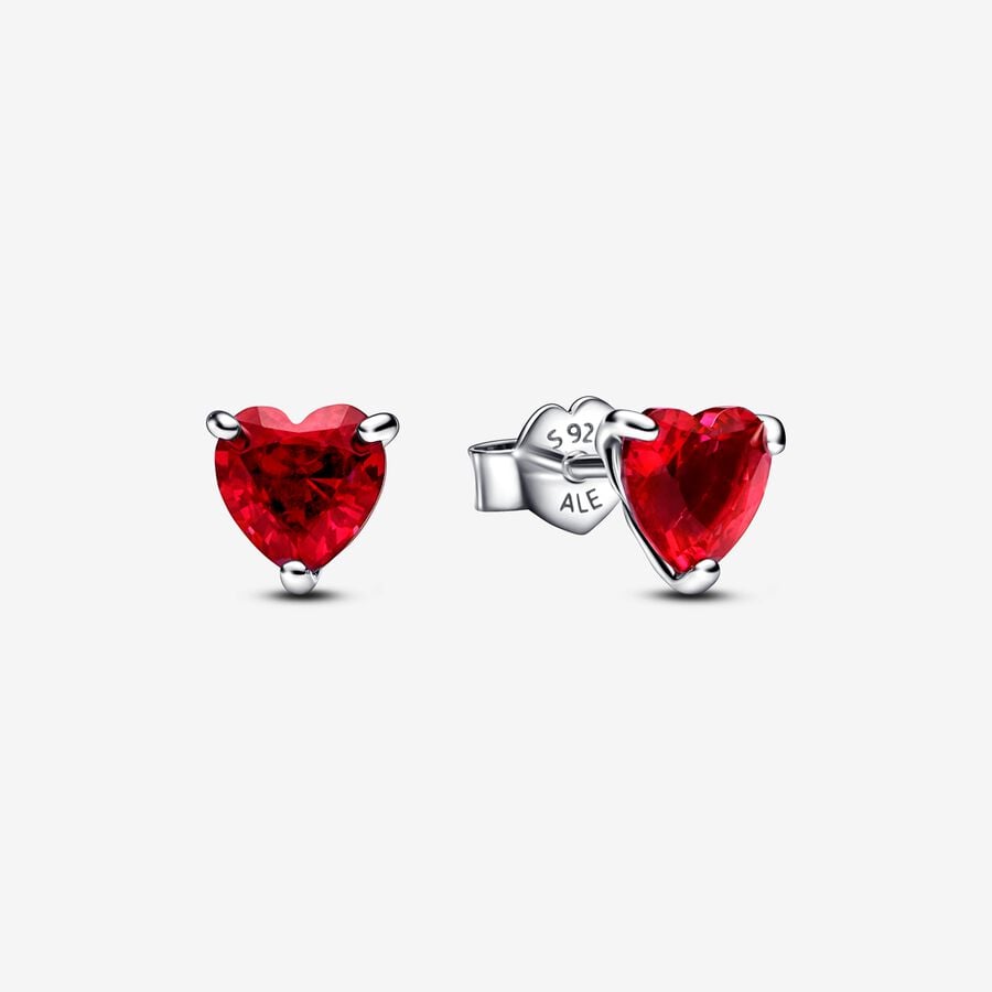 Sparkling Red Heart Ring Set