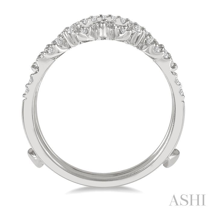 1/2 Ctw Pod Accent Crown Round Cut Diamond Insert Ring in 14K White Gold