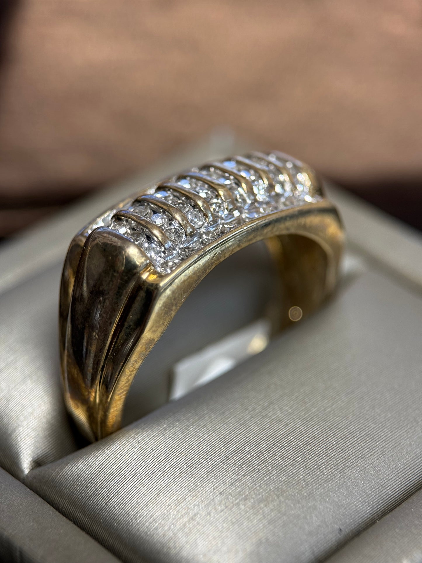 Men's 10K Yellow Gold Wide Diamond Round Cut Band Ring (1/2 ct)