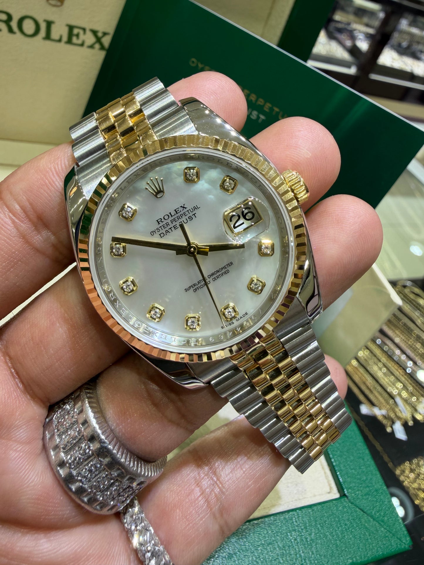 Rolex Datejust 18k/ss Jubilee factory Mother of pearl diamond dial 116233