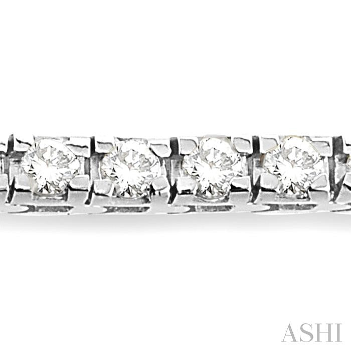 5 Ctw Square Shape Round Cut Diamond Tennis Bracelet in 14K White Gold