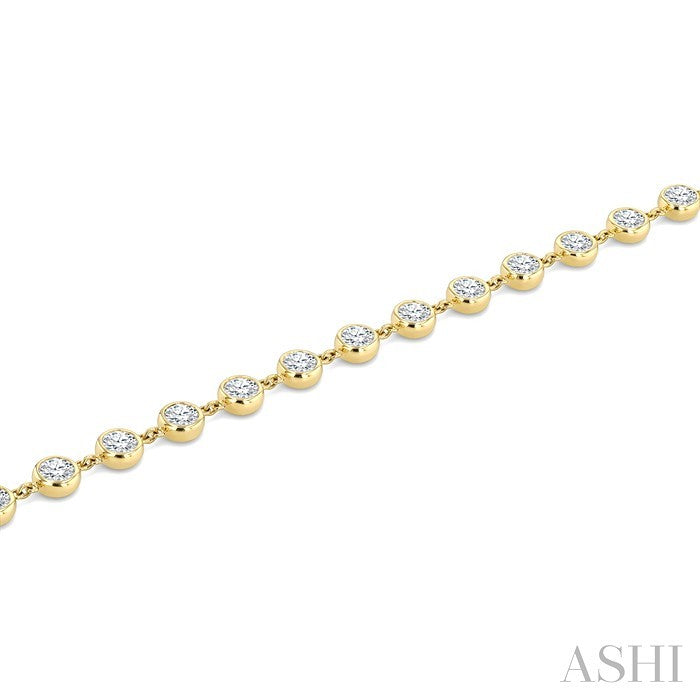 3 Ctw Bezel Set Round Cut Diamond Station Bracelet in 14K Yellow Gold
