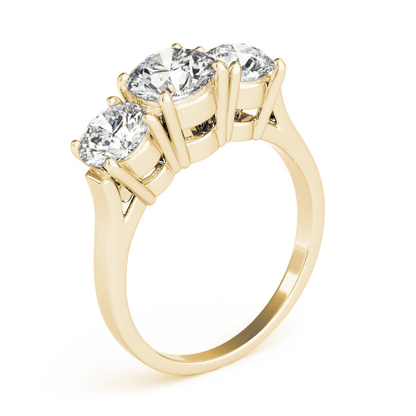 3-Stone Round Engagement Ring