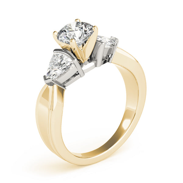 ENGAGEMENT RINGS 3 STONE TRILLION