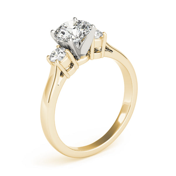 3-Stone Round Engagement Ring