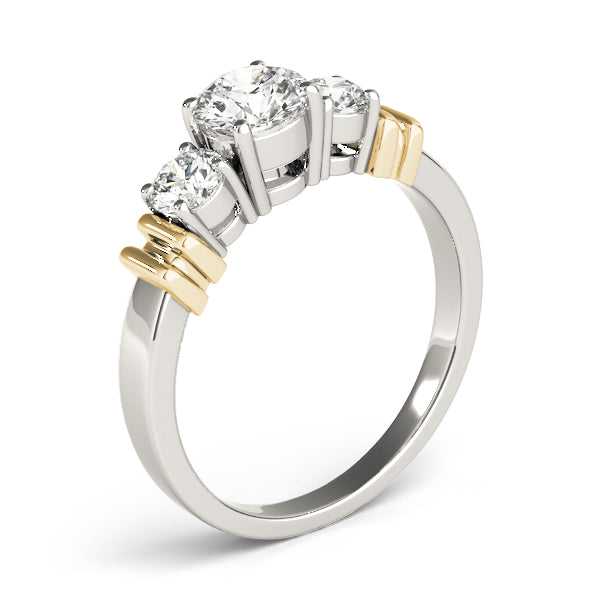 3-Stone Round Engagement Ring