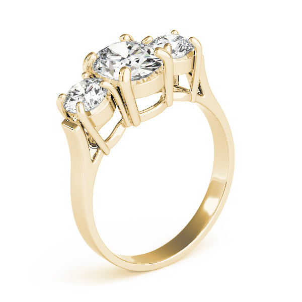 ENGAGEMENT RINGS 3 STONE OVAL