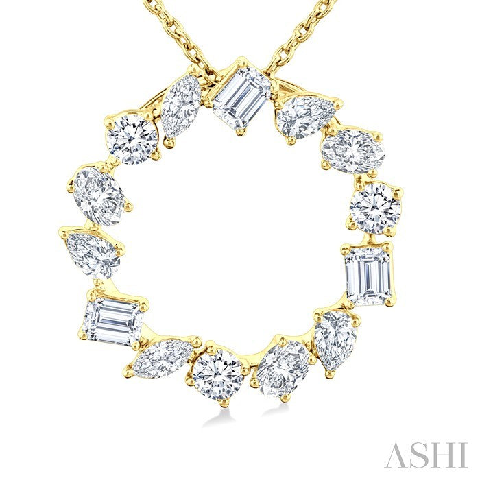 1 Ctw Circle Multi-Cut Diamond Fashion Pendant With Chain in 14K Yellow Gold