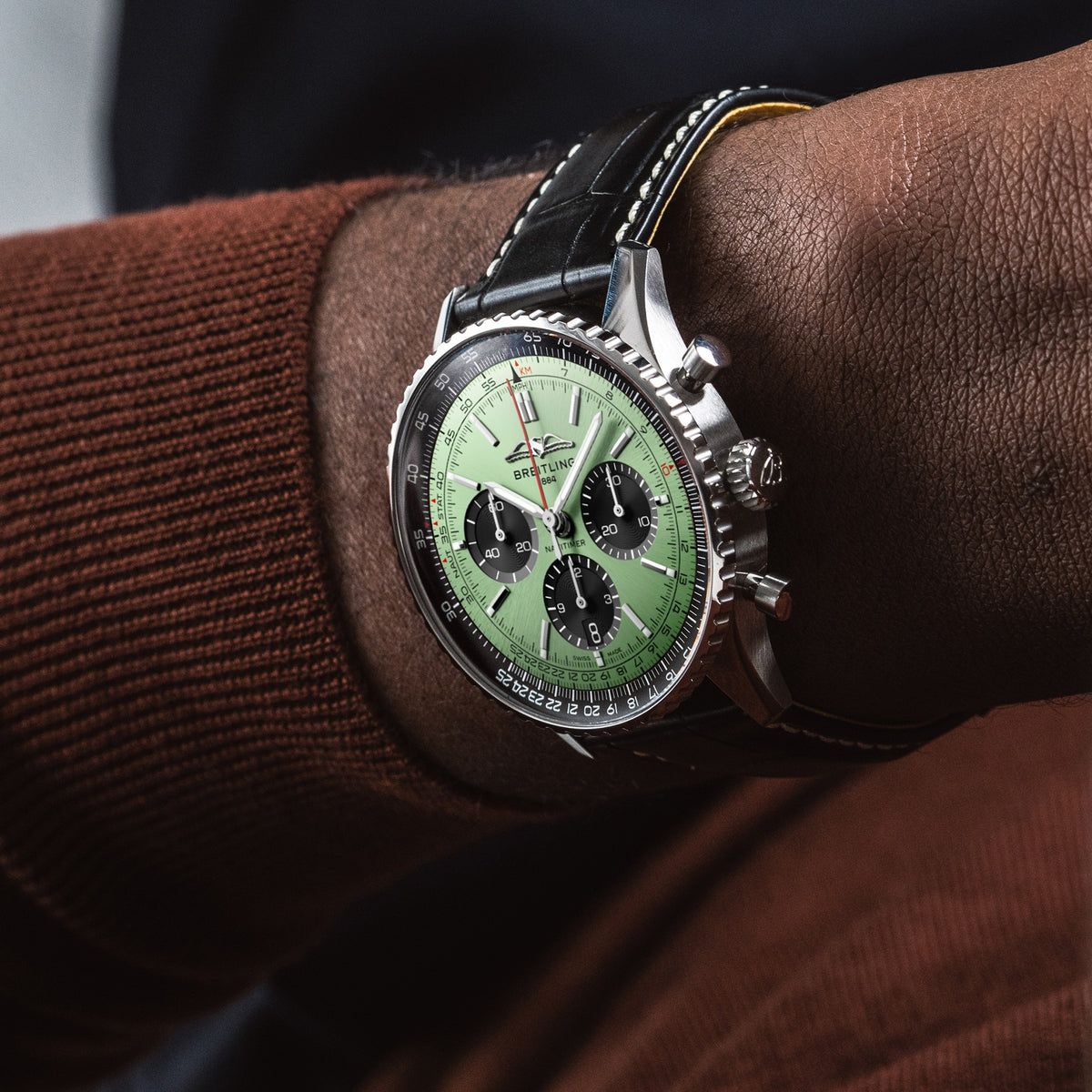 Breitling Navitimer B01 Chronograph 43 — Mint green Dial