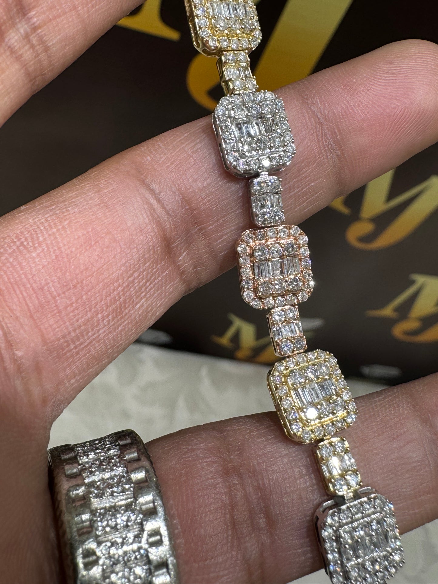 14k TRi-Tone gold 7ctw baguette/round Diamond Bracelet
