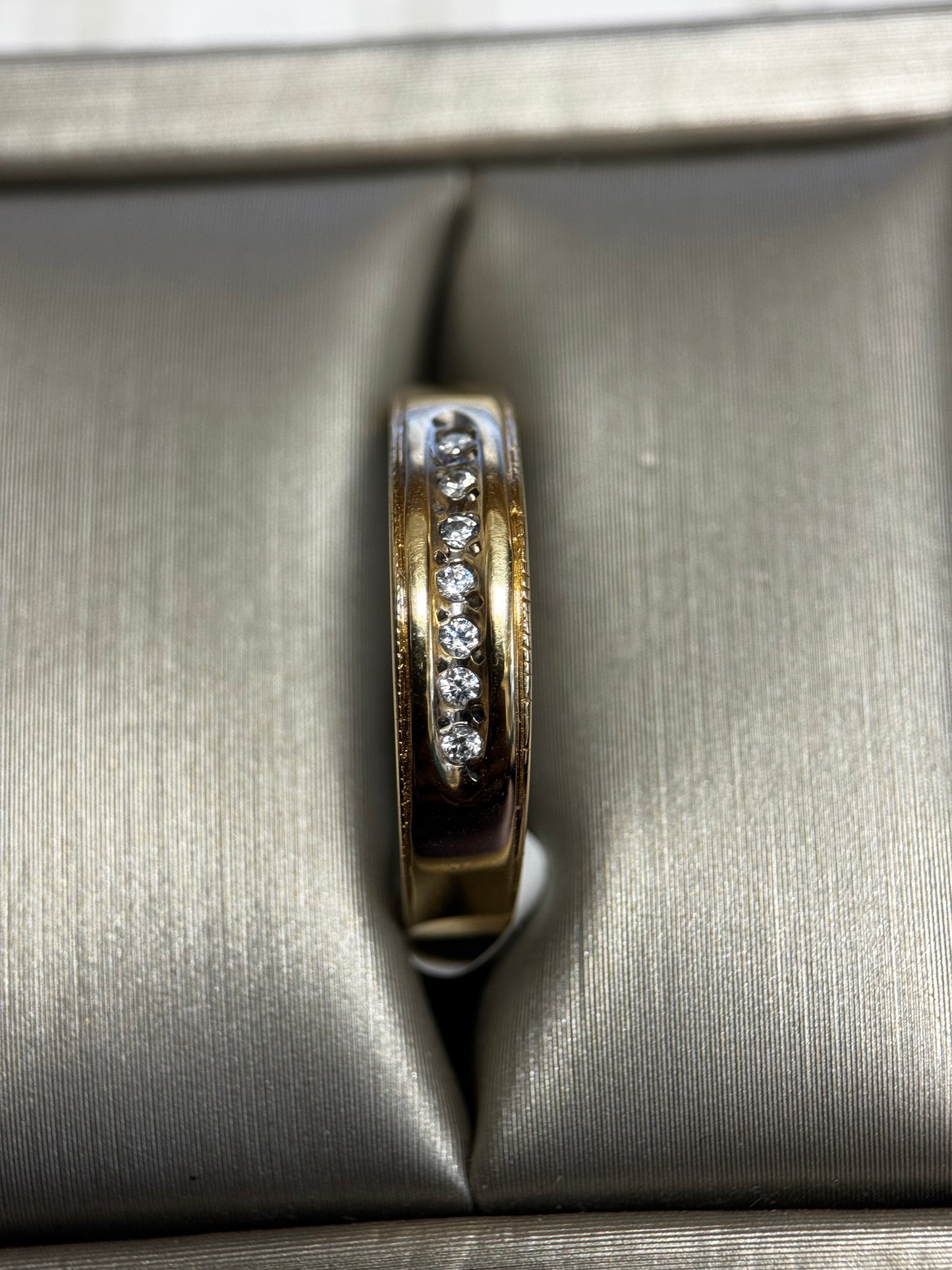 10k cubic zirconia wedding band