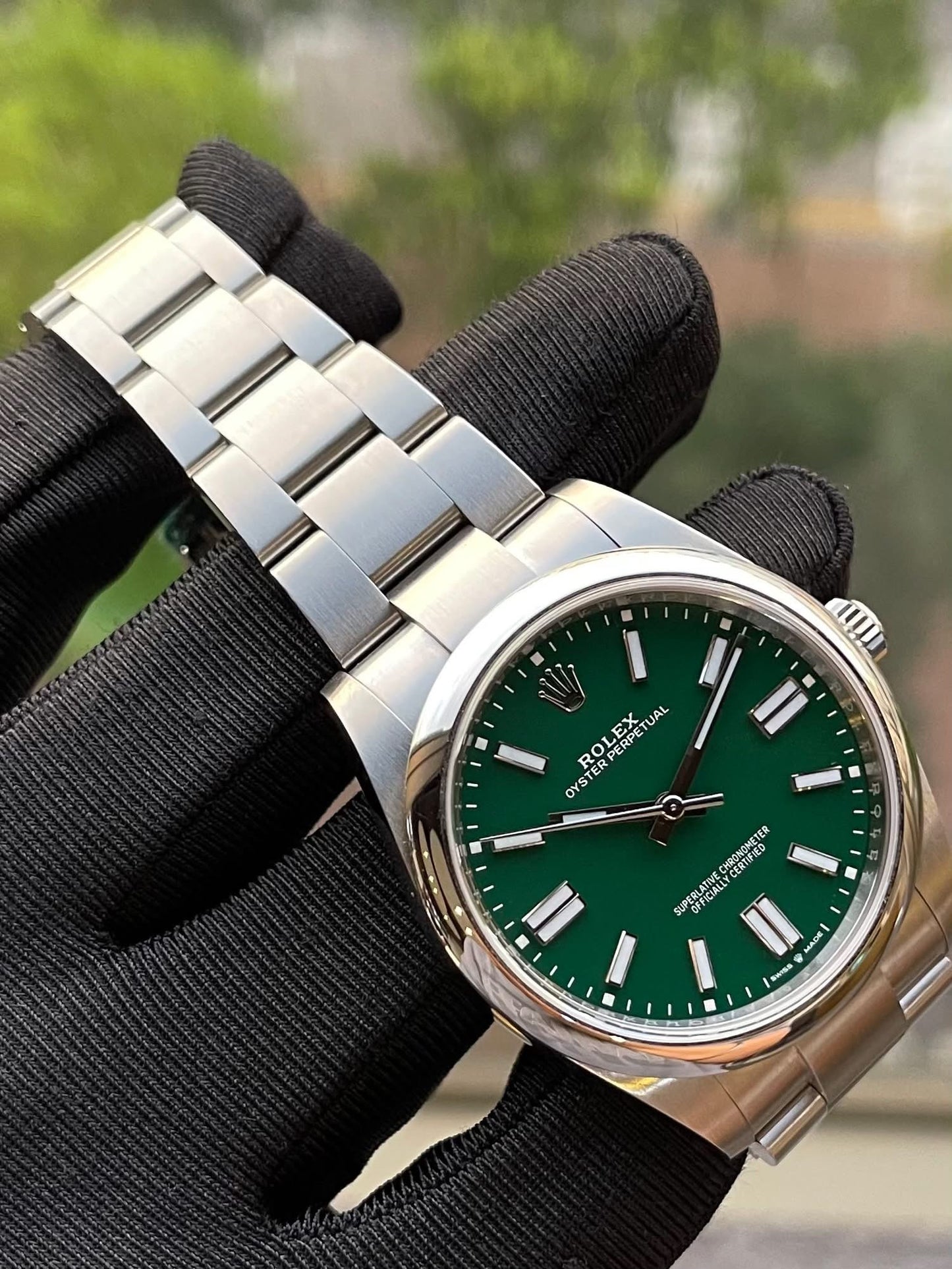 Rolex Oyster Perpetual 41 Green Dial 124300 (2023) – Pre-Owned Rolex for Sale | Monica Jewelers