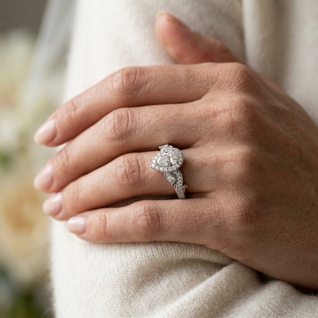 ENGAGEMENT RINGS ANTIQUE - worn lifestyle photo