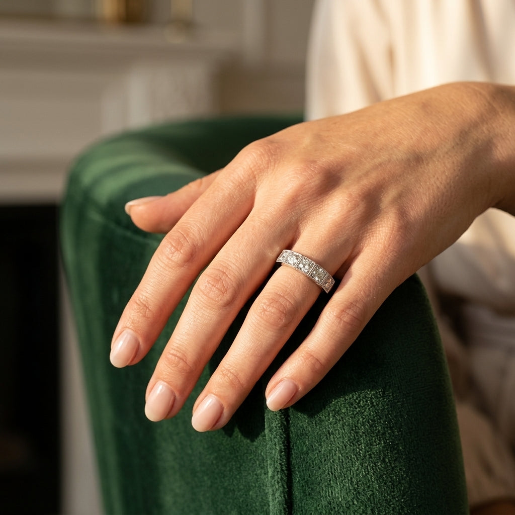 ENGAGEMENT RINGS 3 STONE ROUND - worn lifestyle photo