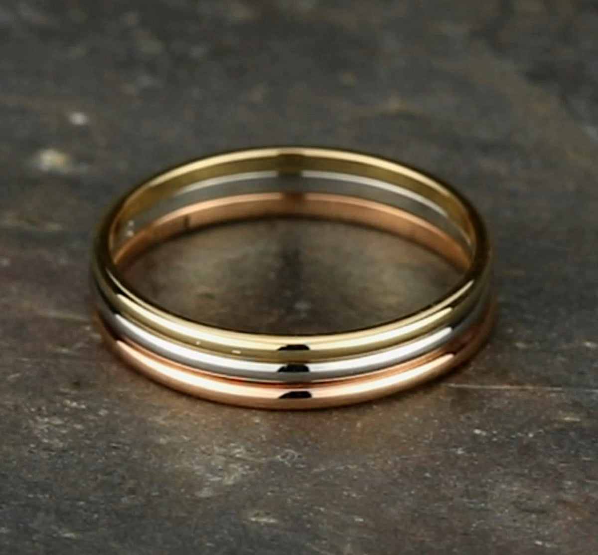 Regular Dome Classic Fit 1.2mm 14K White Benchmark men's wedding band