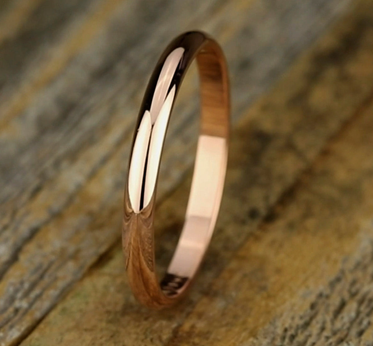 Regular Dome Classic Fit 2.5mm 14K Rose Benchmark men's wedding band