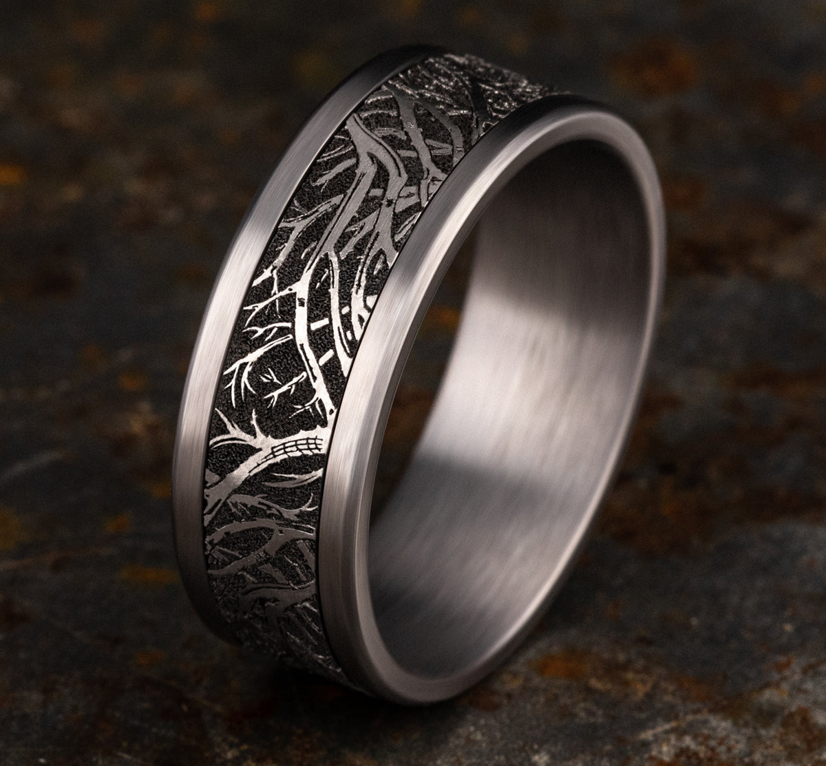 THE WINDSOR 8mm Tantalum Grey/Grey-Black Titanium Benchmark men's wedding band