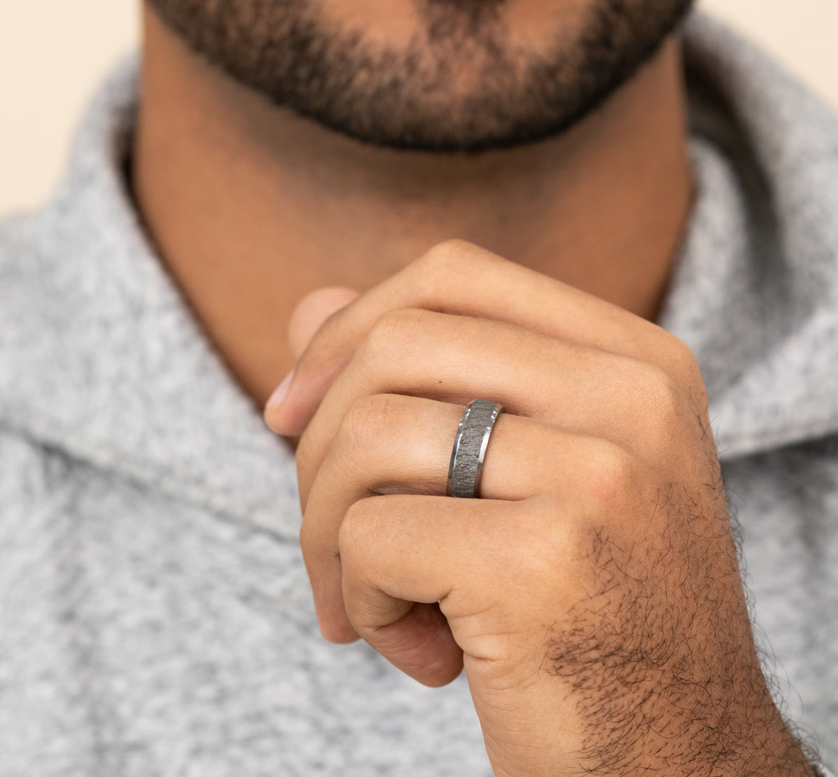 THE VESUVIUS 7mm Tantalum Grey Benchmark men's wedding band