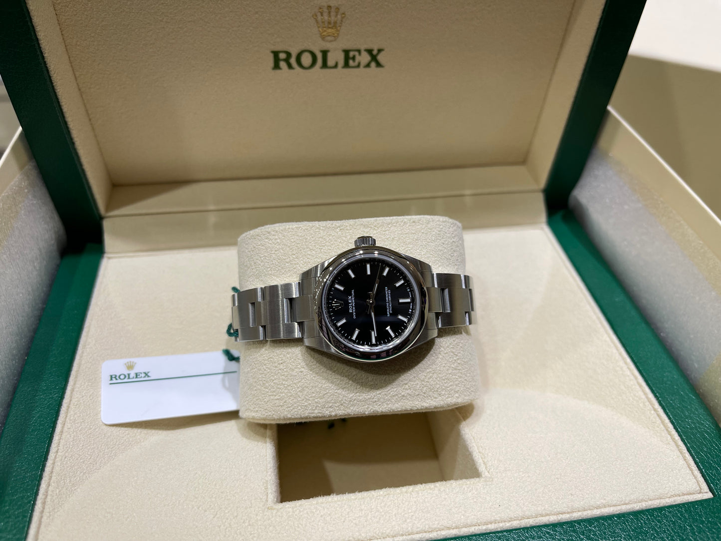 Rolex Oyster Perpetual 28mm oyster Black dial New Unworn