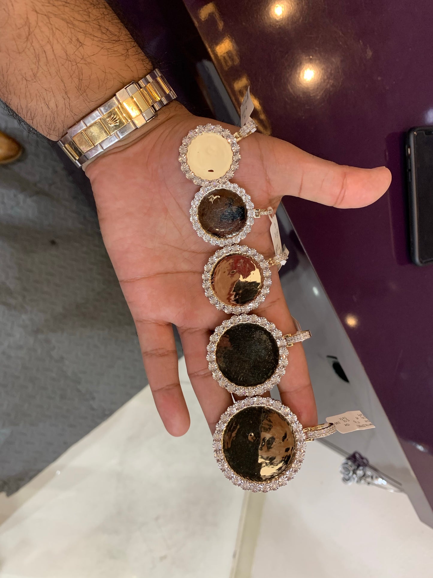 10k Yellow Gold diamond Memory pendant