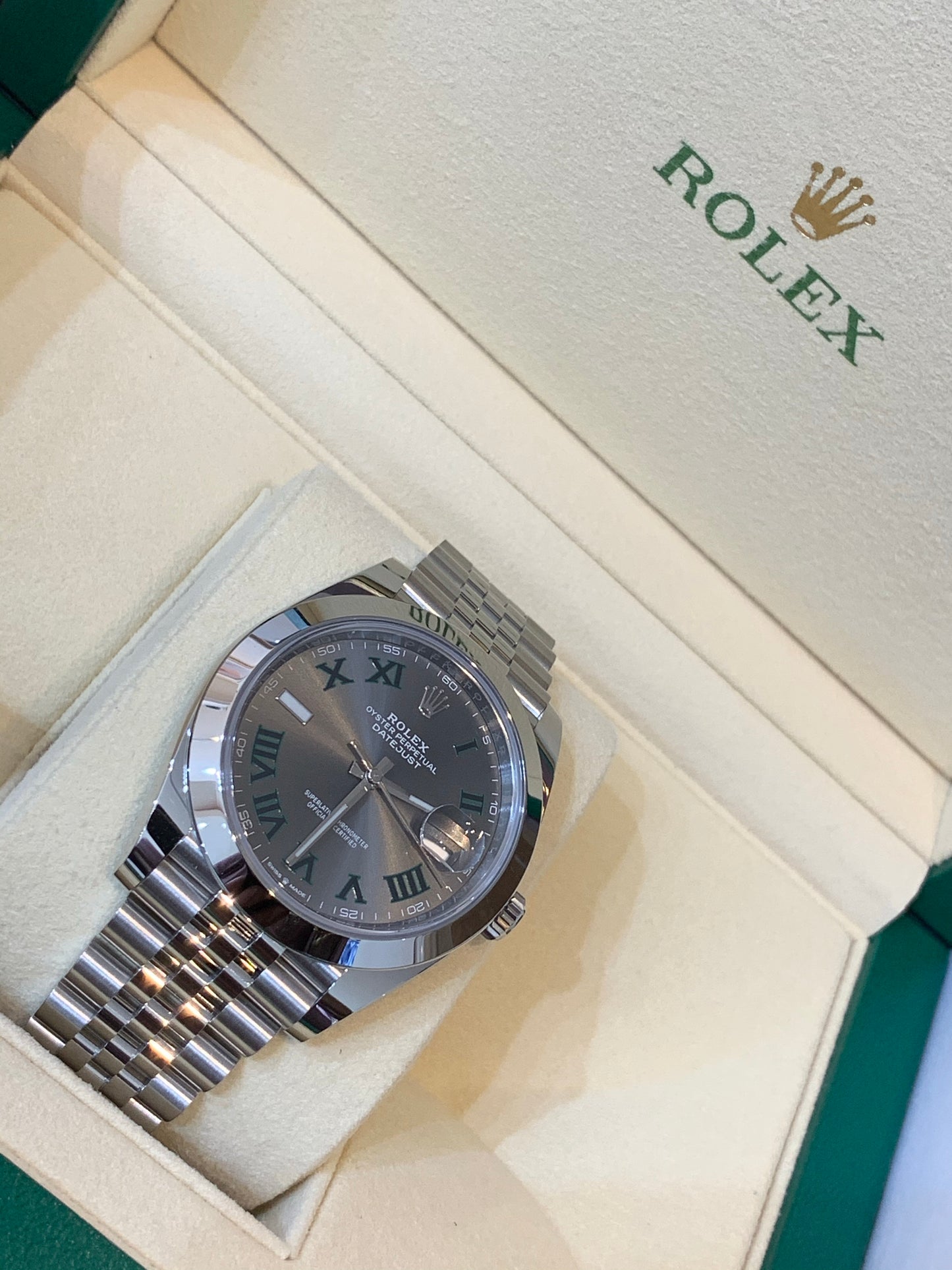 Rolex Datejust 41 Wimbledon Dial Jubilee Bracelet Men's Watch 126300