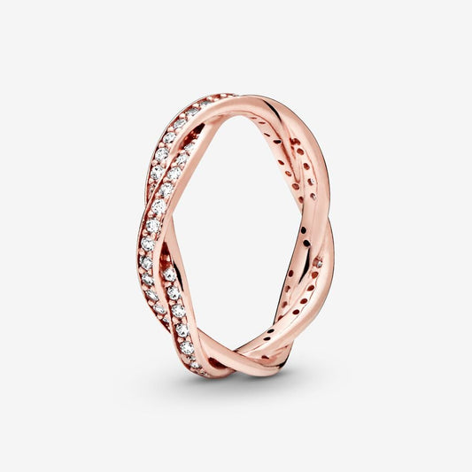 Sparkling Twisted Lines Ring