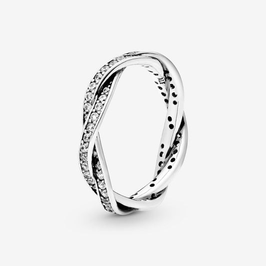 Sparkling Twisted Lines Ring
