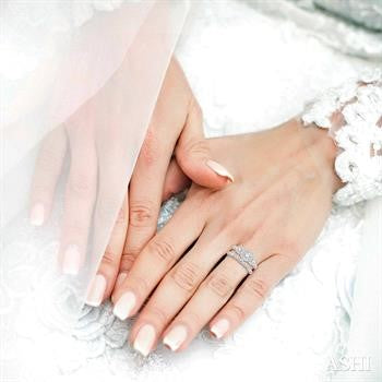 1/2 Ctw Diamond Wedding Set with 1/2 Ctw Round Cut Past Present and Future Engagement Ring and 1/20 Ctw Wedding Band in 14K White Gold