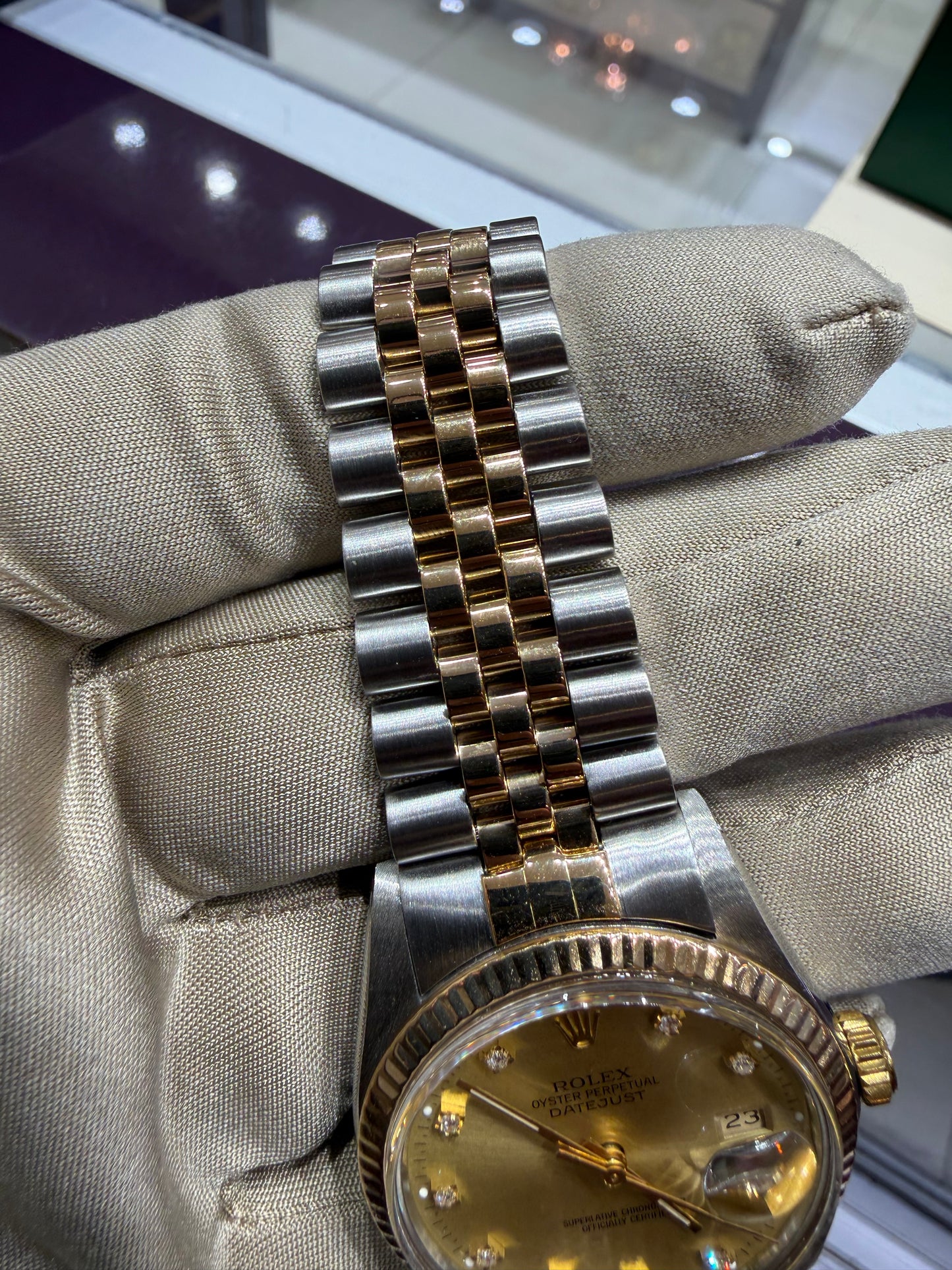 Rolex Datejust | Two Tone 18k/Stainless Steel | 36 mm 16013