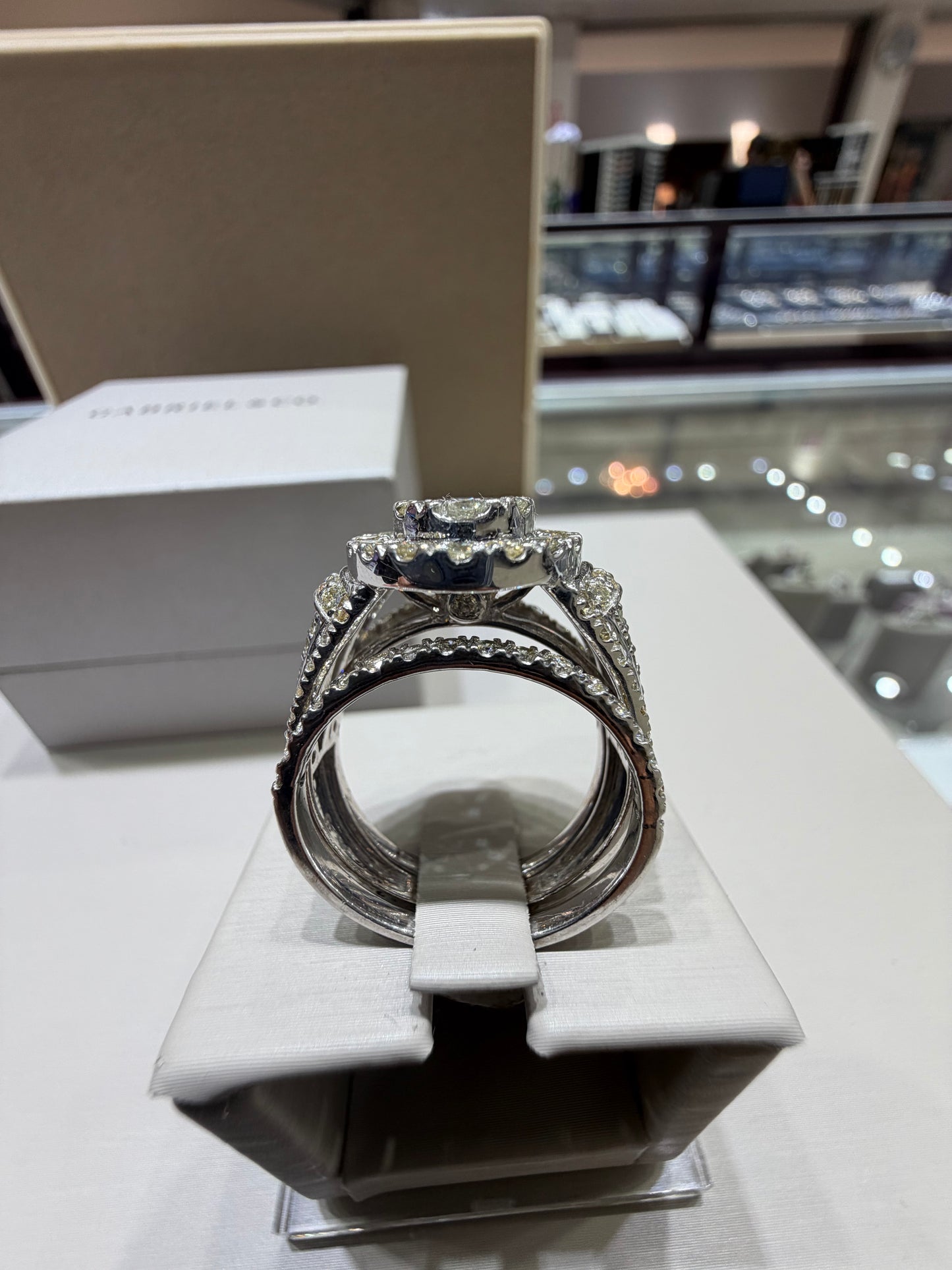 3.50 CTW Oval Composite Halo Diamond 3-Piece Wedding Set in 10K White Gold – H-I Color, SI Clarit