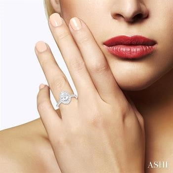 3/4 Ctw Scalloped Oval Centerpiece Circular Shape Round Cut Diamond Semi-Mount Engagement Ring in 14K White Gold