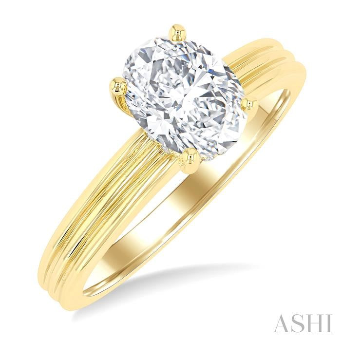 1/20 Ctw Oval Shape Grooved Shank Round Cut Diamond Semi-Mount Engagement Ring in 14K Yellow Gold