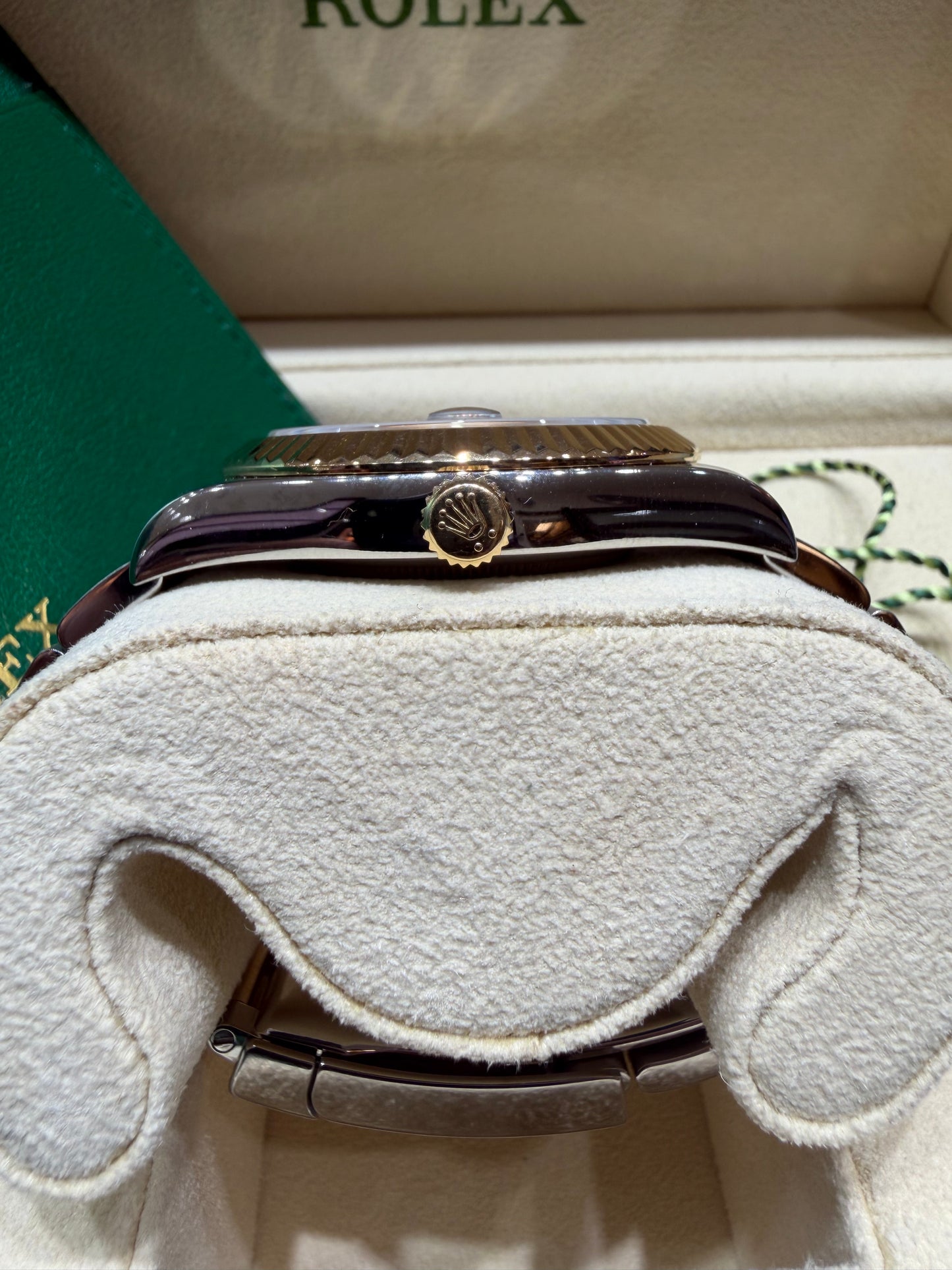 Rolex 116333 Datejust II 18k Stainless Steel 41mm Black Roman