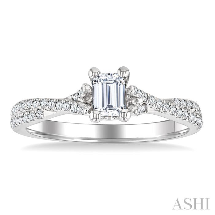 1/2 Ctw Criss Cross Shank Round Cut Diamond Engagement Ring With 1/3 Ct Emerald Cut Diamond Center Stone in 14K White Go