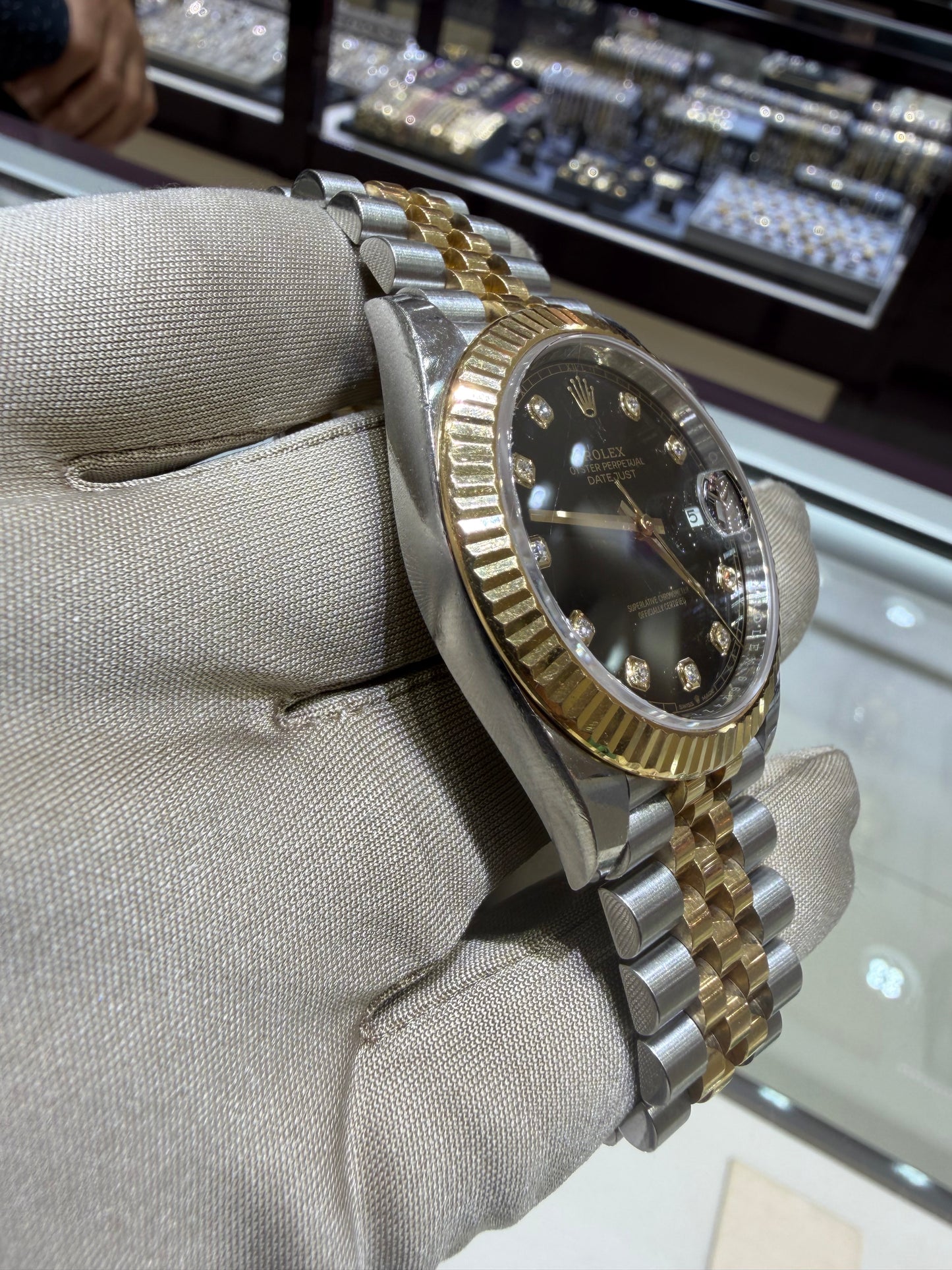 Rolex Datejust 41mm Yellow Gold and Steel 126333 Factory Diamond Dial