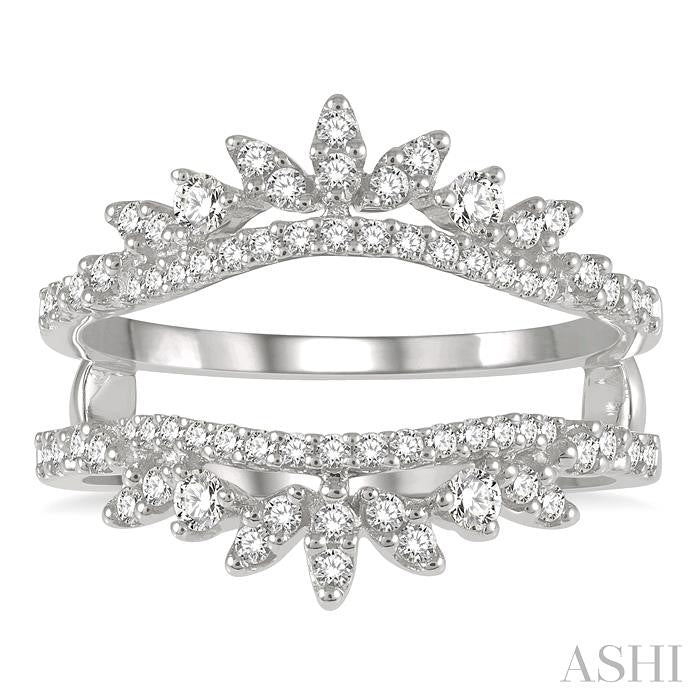 1/2 Ctw Pod Accent Crown Round Cut Diamond Insert Ring in 14K White Gold