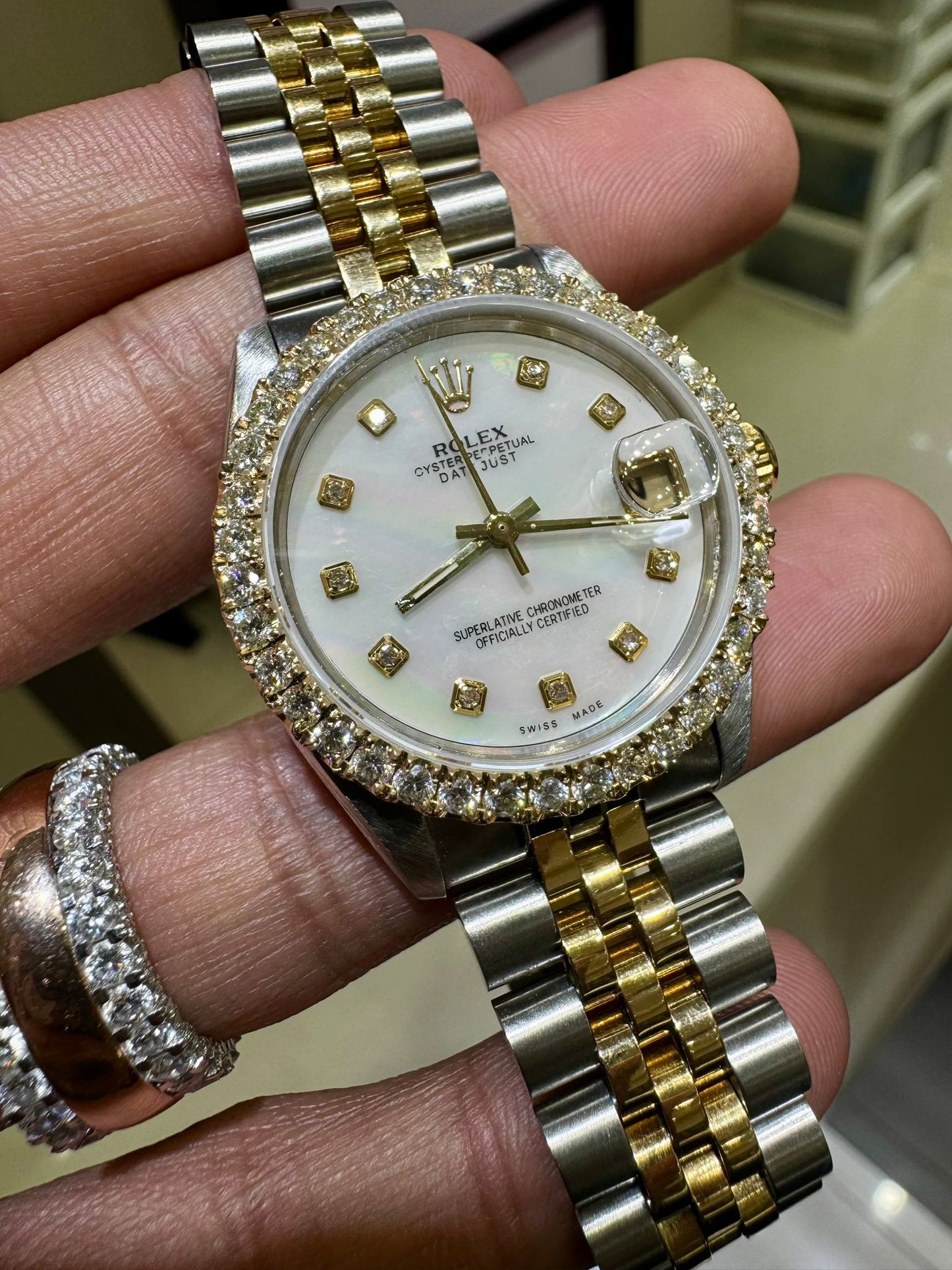 Rolex Datejust 6827 Ladies 31mm Jubilee white mother of pearl Diamond Dial with Diamond bezel