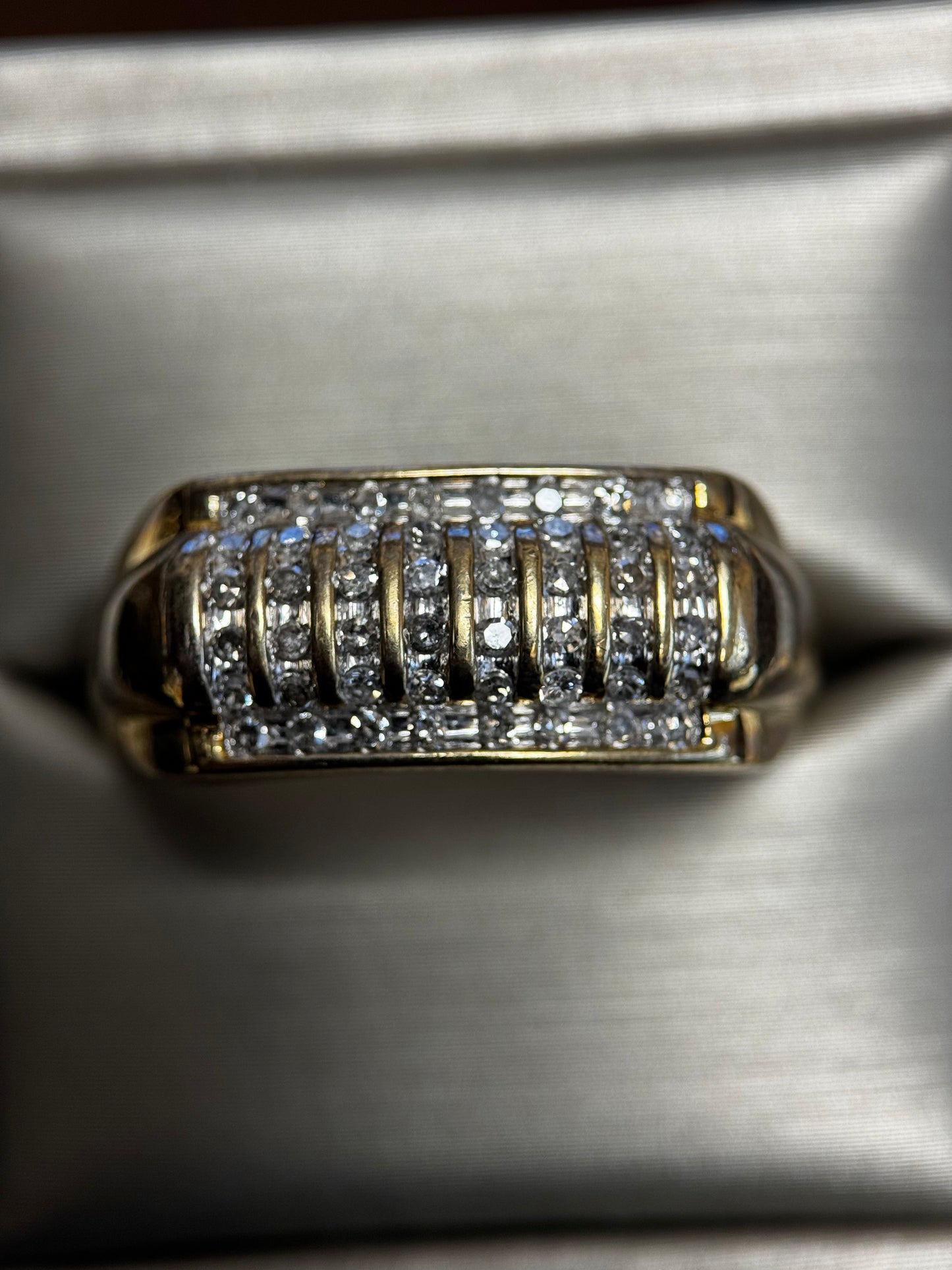 Men's 10K Yellow Gold Wide Diamond Round Cut Band Ring (1/2 ct)