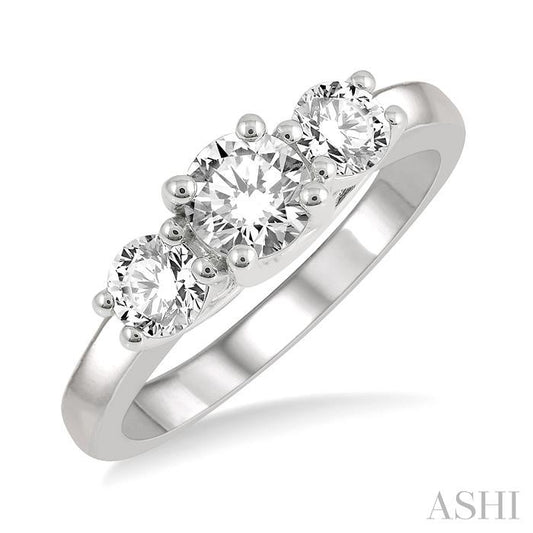 1 Ctw Round Cut Diamond Three-Stone Past Present and Future Ring in 14K White Gold