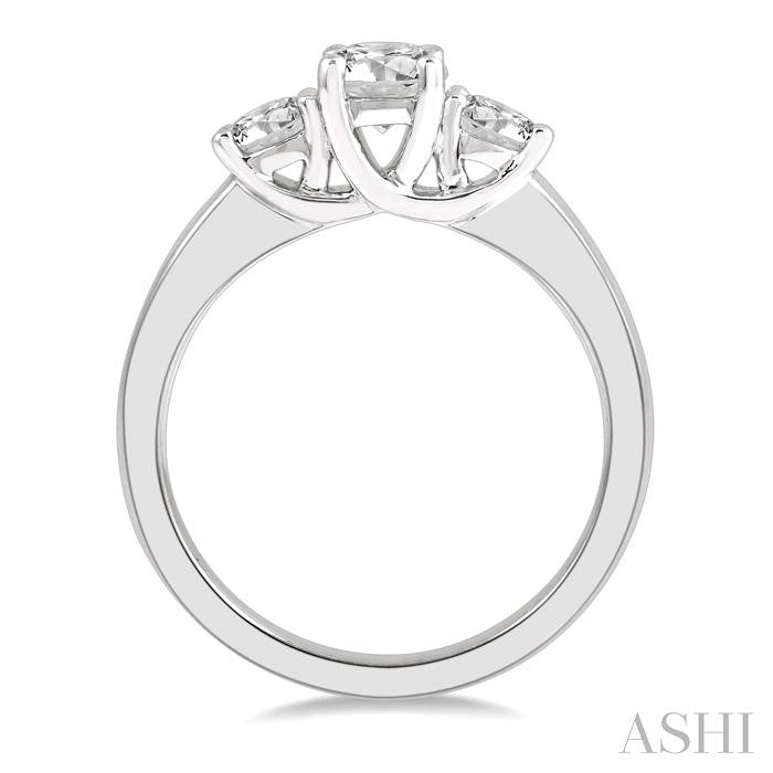 3/4 Ctw Round Cut Diamond Three-Stone Past Present and Future Ring in 14K White Gold