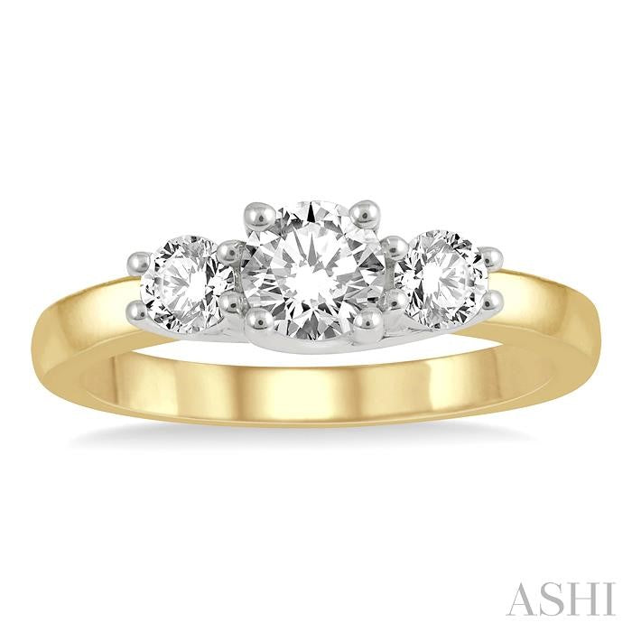 3/4 Ctw Round Cut Diamond Three-Stone Past Present and Future Ring in 14K Yellow and White Gold