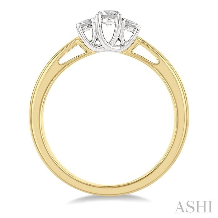 1/4 Ctw Round Cut Diamond Three-Stone Past Present and Future Ring in 14K Yellow and White Gold