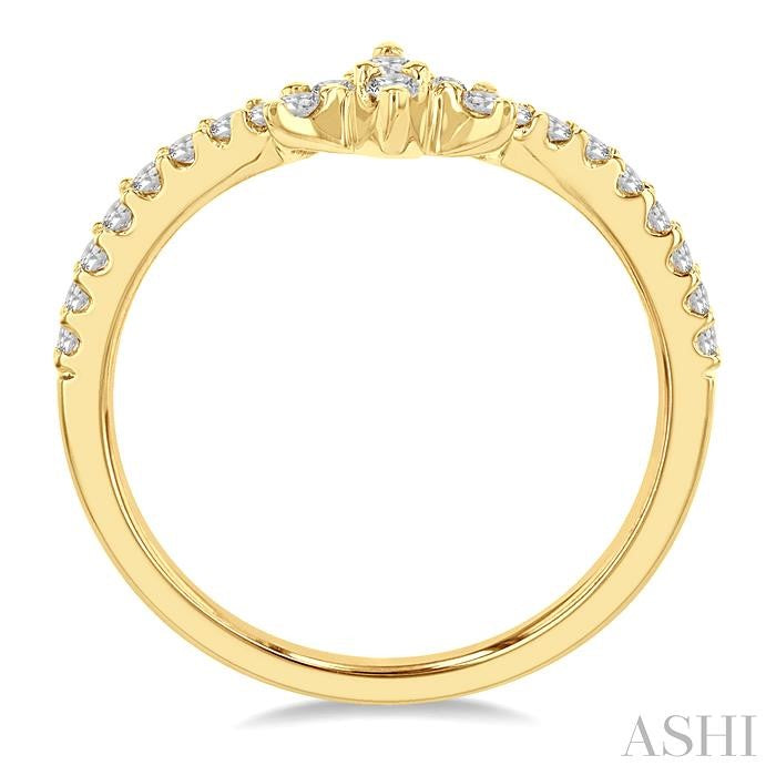 1/3 Ctw Triple Marquise Centerpiece Round Cut Diamond Curved Wedding Band in 14K Yellow Gold