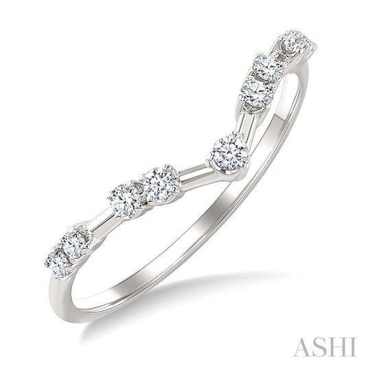 1/5 Ctw Chevron Spaced Round Cut Diamond Fashion Band in 14K White Gold