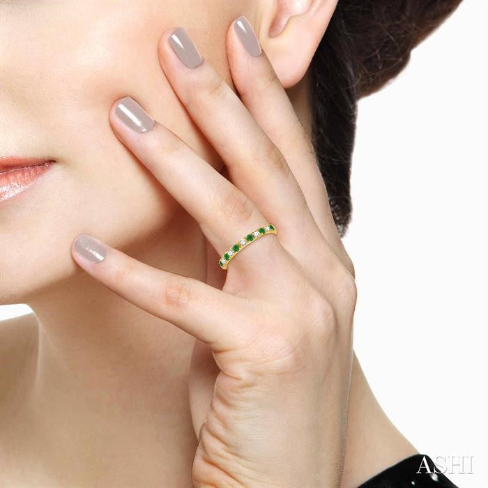 2.2 MM Round Cut Emerald and 1/5 Ctw Round Cut Diamond Precious Band in 14K Yellow Gold
