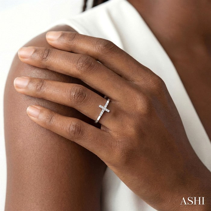 1/20 Ctw Cross Charm Round Cut Diamond Ladies Ring in 10K White Gold