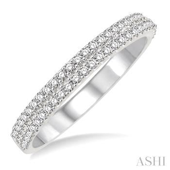 1/3 Ctw Round Diamond Wedding Band in 14K White Gold