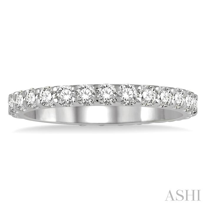 1 Ctw Round Cut Diamond Eternity Band in 14K White Gold
