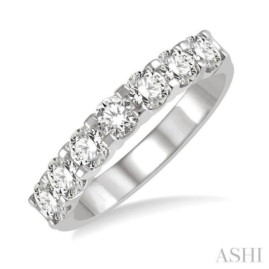 1 Ctw 7 Stone Round Cut Diamond Wedding Band in 14K White Gold
