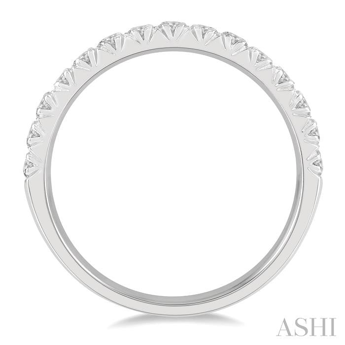 1/2 Ctw 15Stones Round Cut Diamond Wedding Band in 14K White Gold